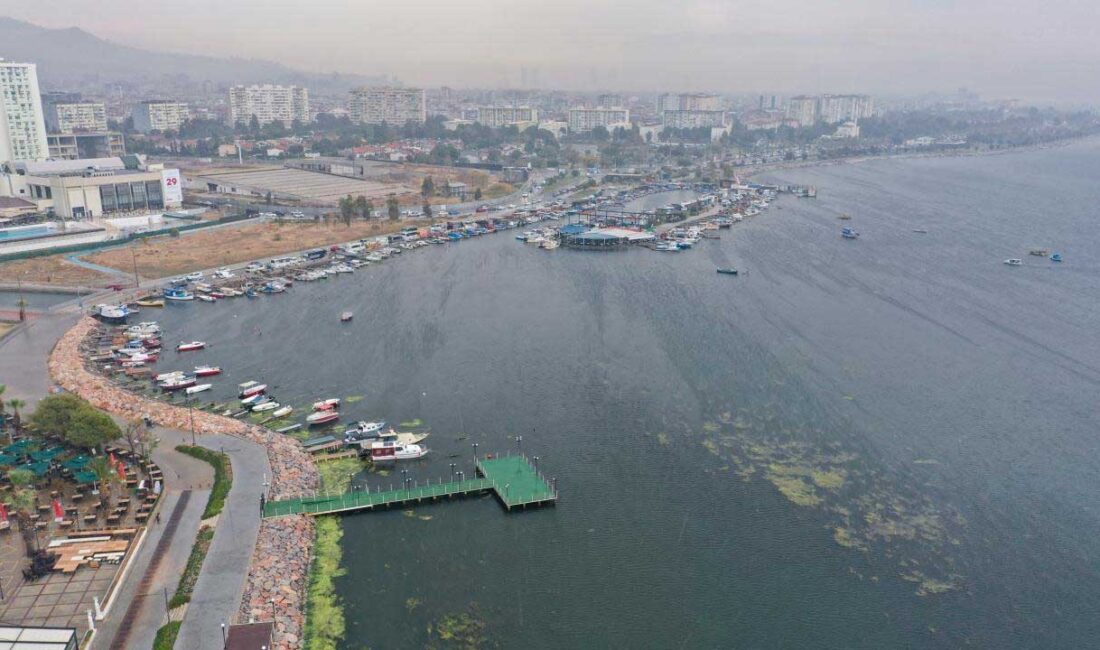 İzmir Körfezi’ndeki Kirlilik İçin Soruşturma Başlatıldı! Savcılık “Çevrenin Kirletilmesi”