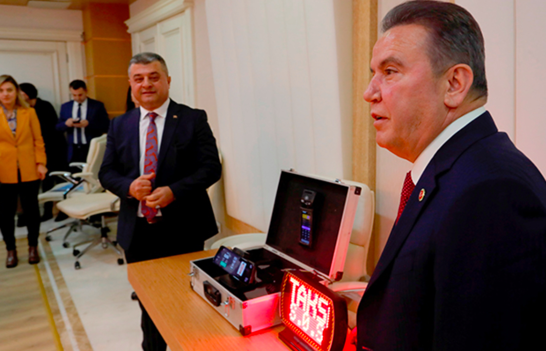 Antalya’da 6 bin 615 ticari taksiye panik butonu ve kamera