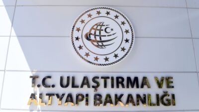 &nbsp; Bakan Uraloğlu, TikTok Yetkilisiyle