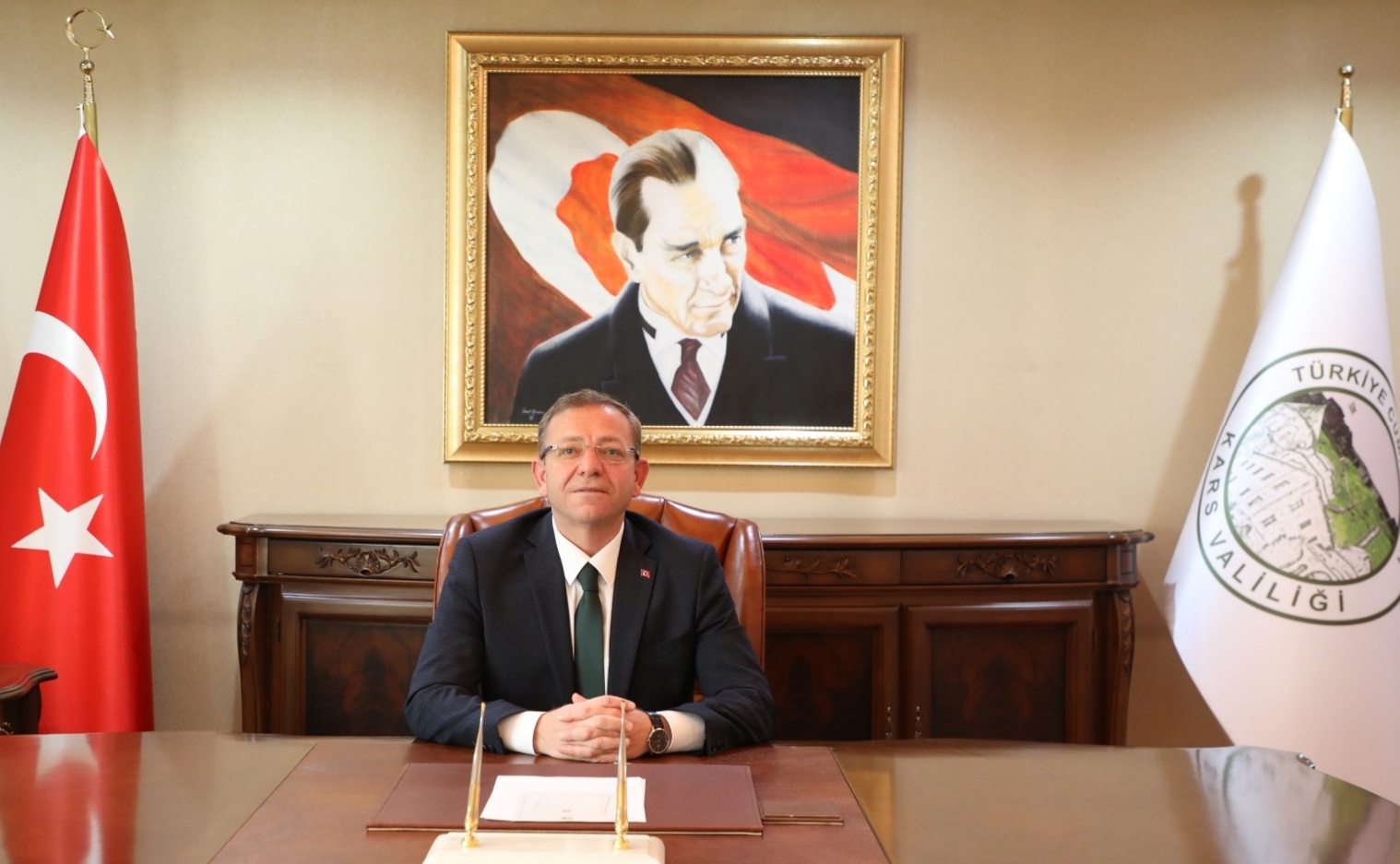 Kars Valisi Ziya Polat’tan Yeni Yıl Mesajı: “2025 Yılı Birlik ve Beraberlik Yılı Olacak”