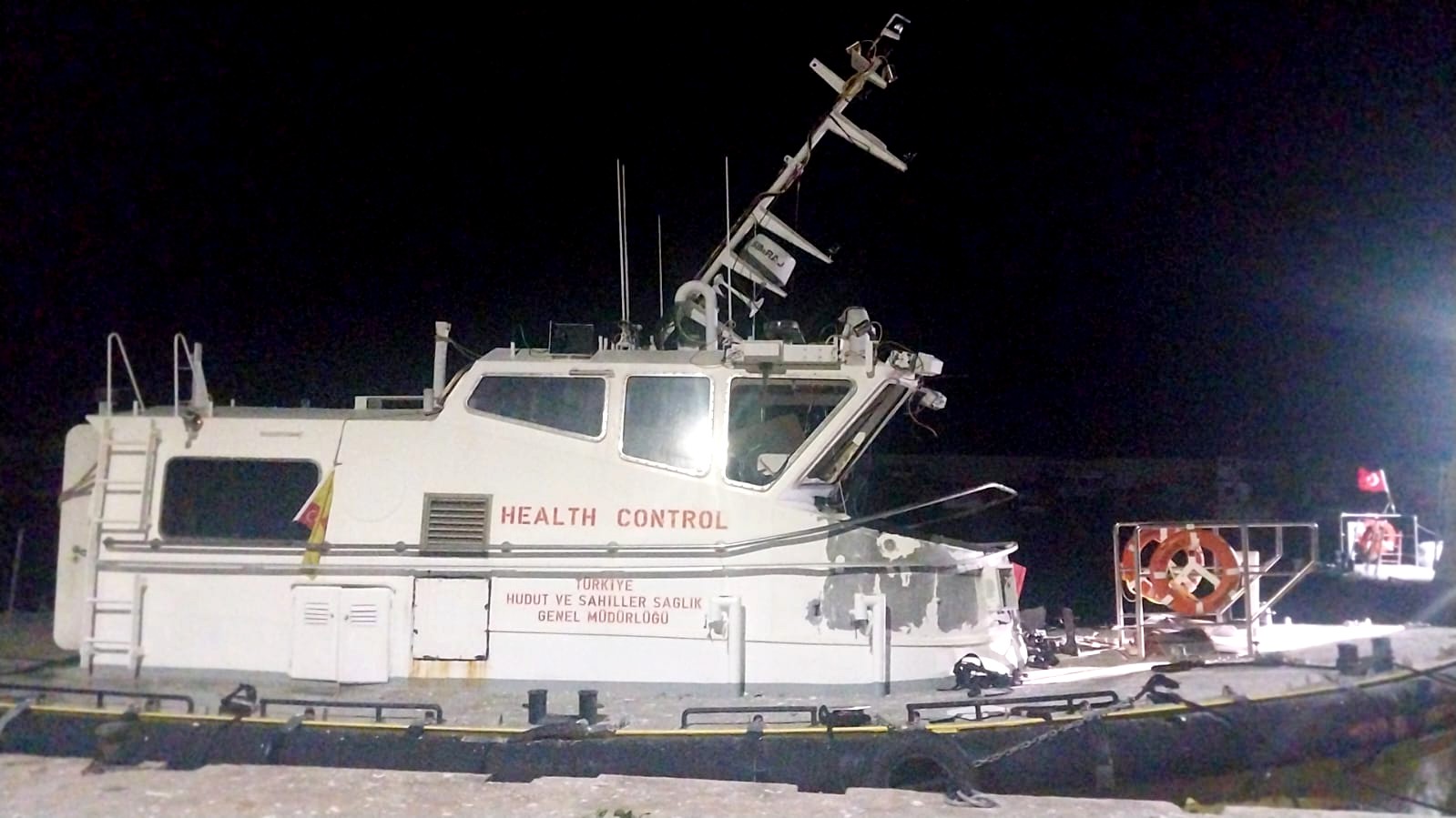 Çanakkale’de Sağlık Botunda Patlama: 1 Ölü, 1 Yaralı