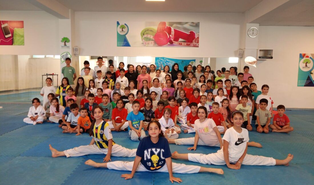 ŞEHİTKAMİL’DE YAZ SPOR AKADEMİSİNE