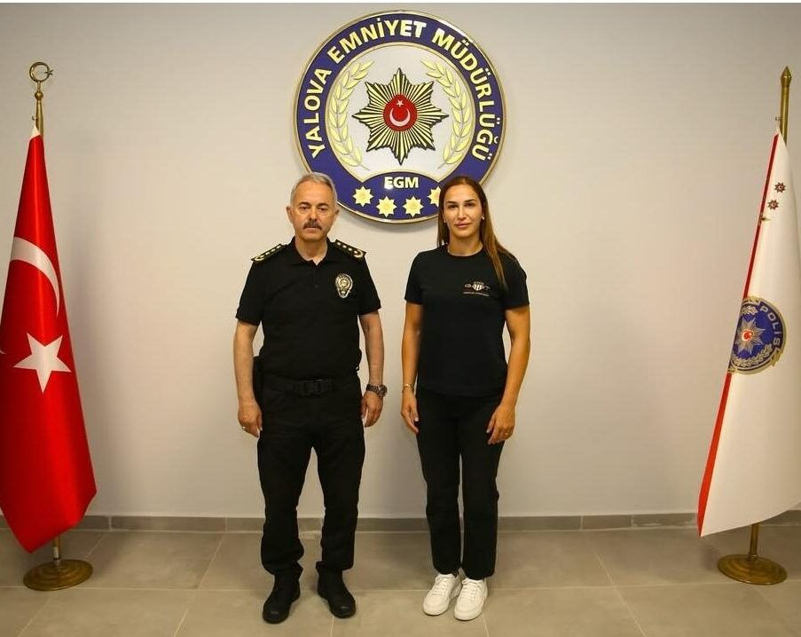 Milli Güreşçimiz Buse Tosun Çavuşoğlu’ndan Yalova İl Emniyet Müdürü Ümit Bitirik’e Anlamlı Ziyaret
