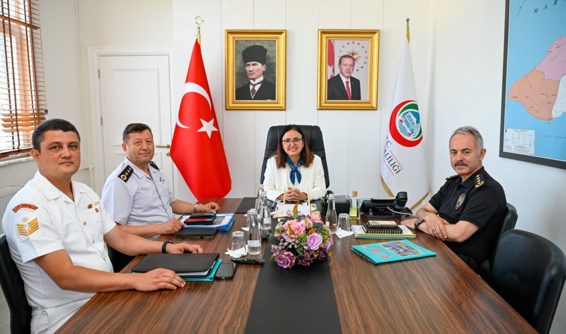 Yalova’da Asayiş ve Güvenlik Değerlendirme Toplantısı Canlı Yayınlandı Yalova Valiliği, her ay