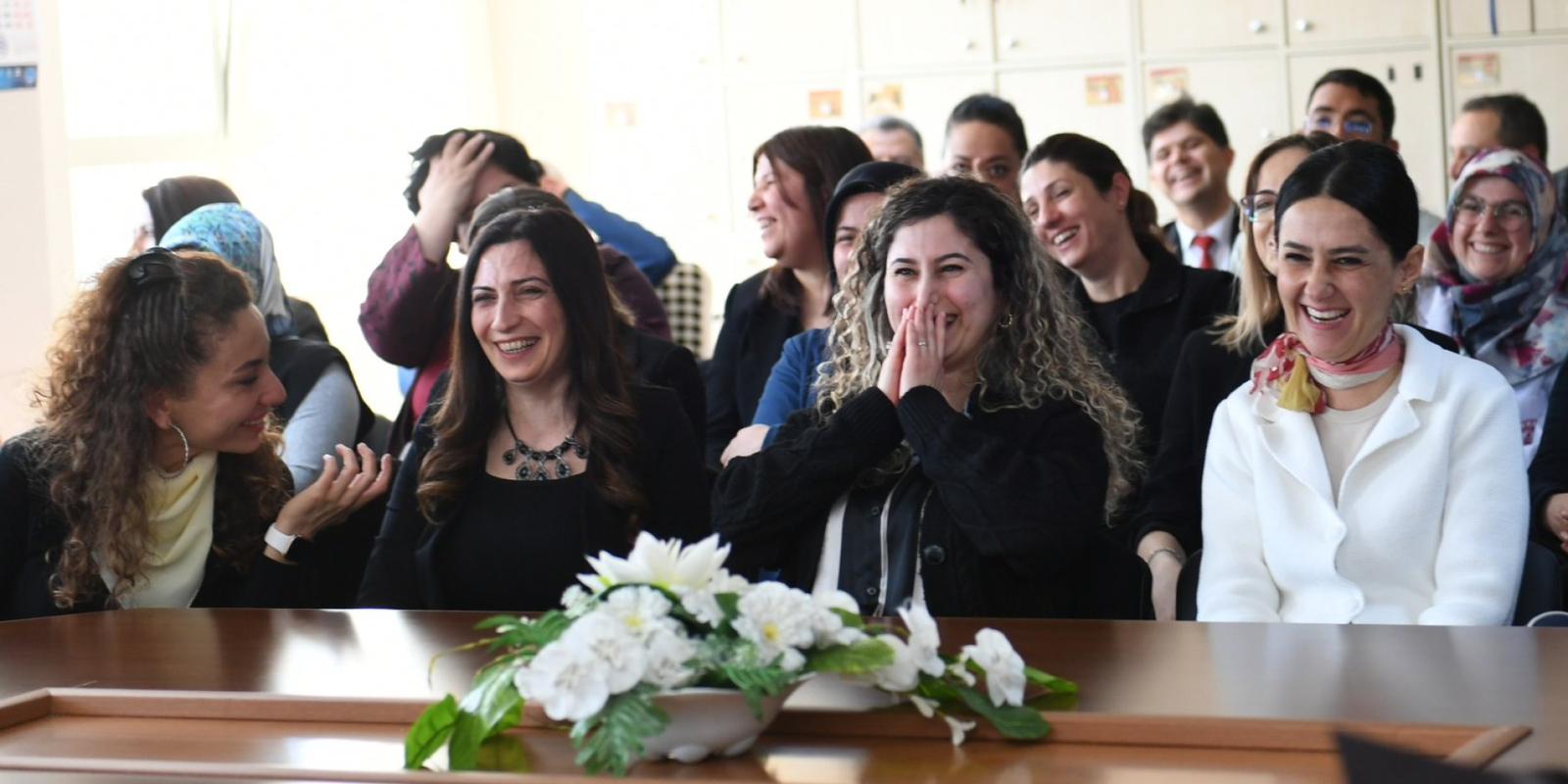 Öğretmenlerin İl İçi Mazeret Durumuna Bağlı Yer Değişikliği Başvuruları Başladı