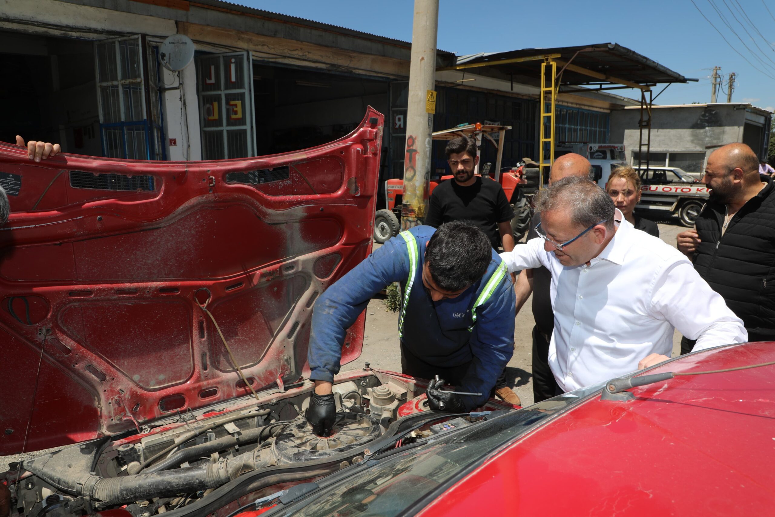 Vali Ziya Polat’tan Küçük Sanayi Sitesi Esnafına Ziyaret