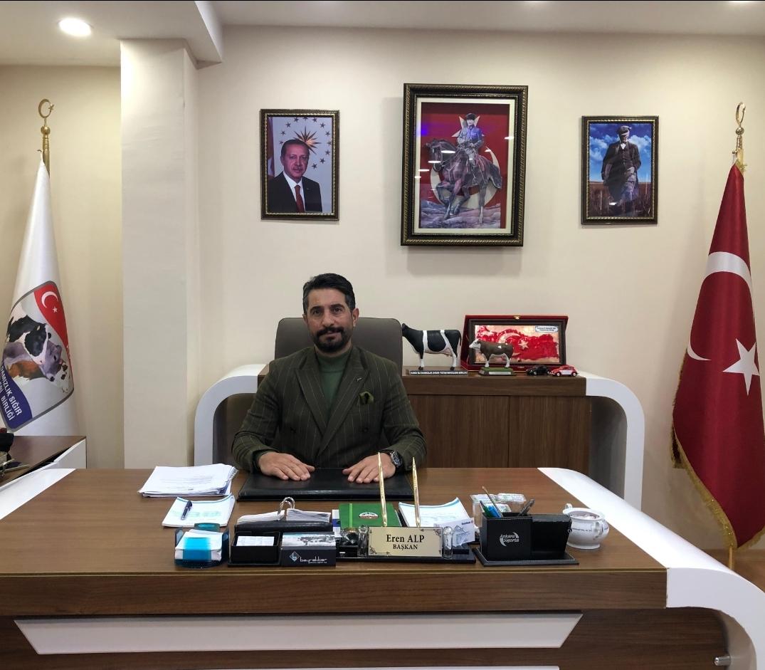 Kars Damızlık ve Sığır Yetiştiricileri Birliği Başkanı Eren Alp’ten Öğrencilere Tavsiyeler…!