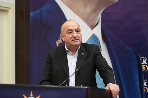 AK Partili Gider’den Özgür Özel’e Sert Tepki: “Siyasete de, CHP’ye de Yakışmıyor”