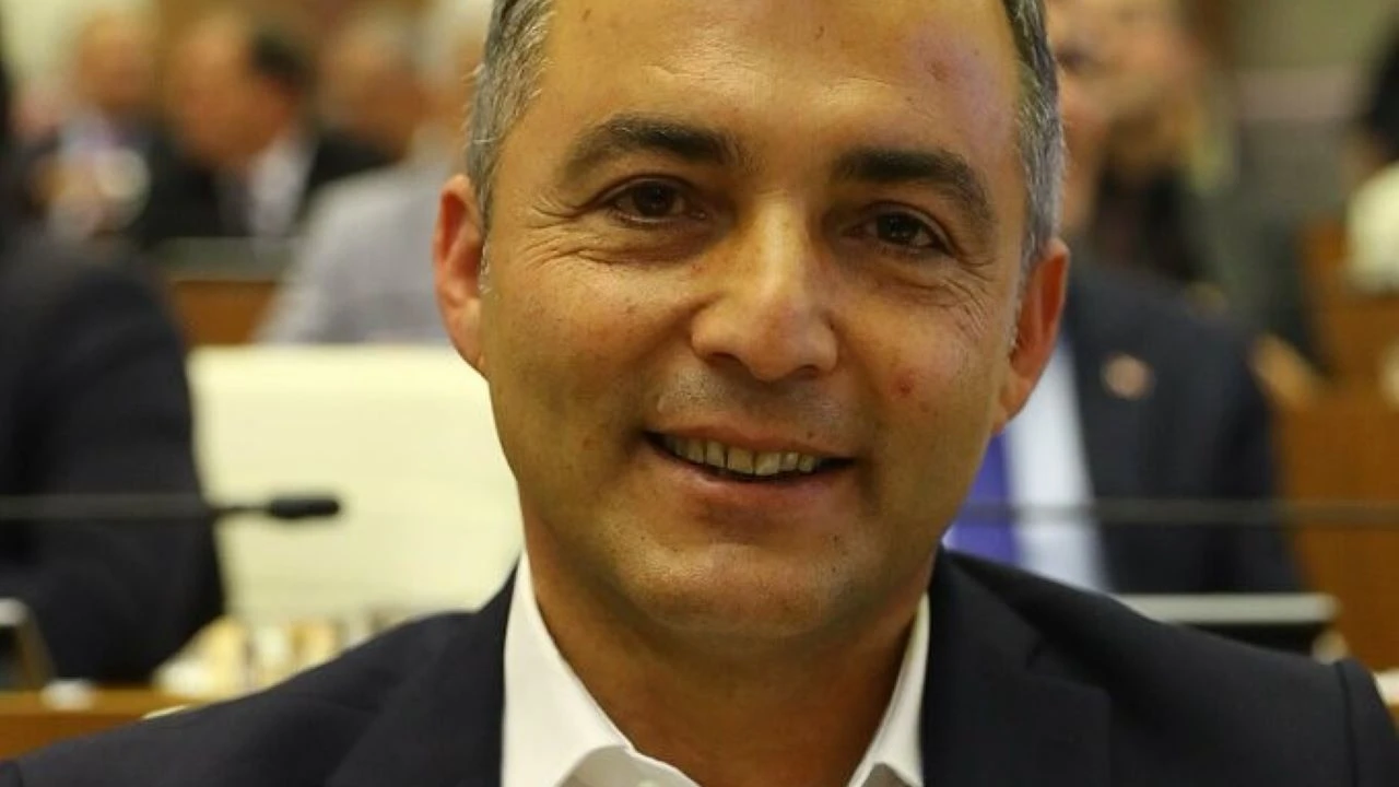 CHP Manavgat Belediye Başkanı Kara Gözaltına Alındı