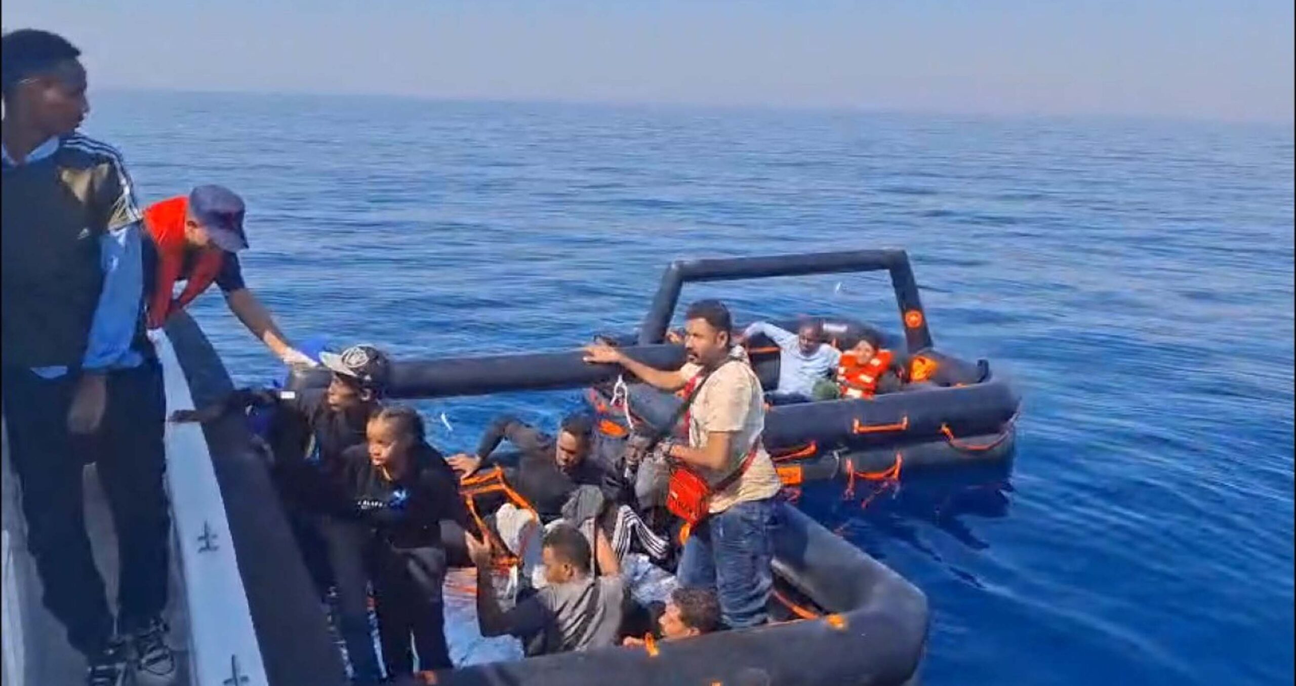 Çanakkale Ayvacık’ta Yunan Unsurlarının Geri İttiği Kaçak Göçmenler Kurtarıldı