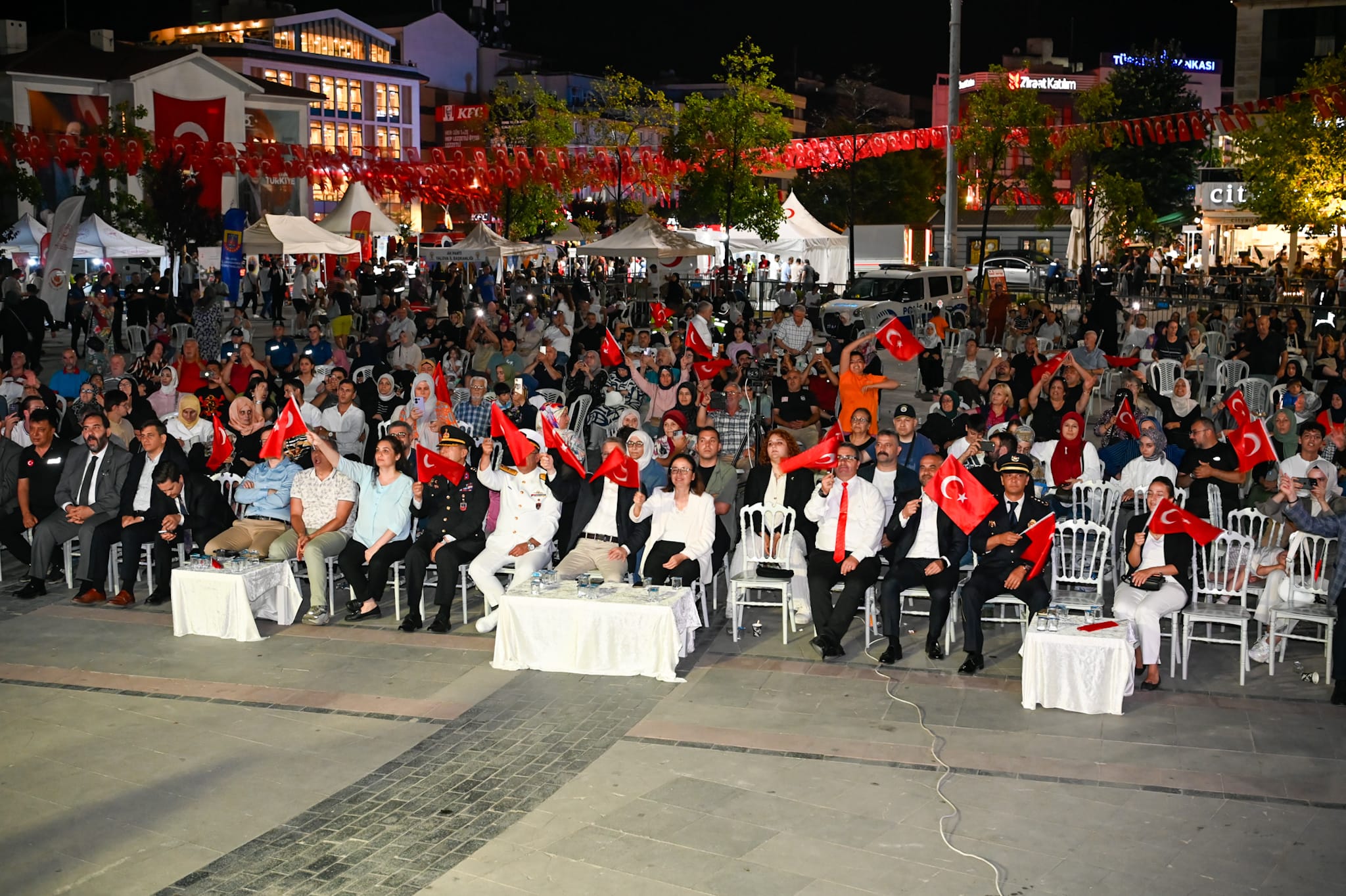 Yalova’da 15 Temmuz Anma Programı: “Bu Zafer Milletindir, Bu Ruh Sonsuza Dek Yaşayacak”