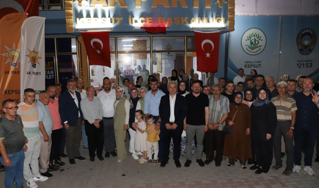 Yeniden Refah’tan AK Parti’ye Geçiş! Kepsut Teşkilatı Topluca Ak Parti’ye Katıldı Yeniden Refah Partisi Kepsut