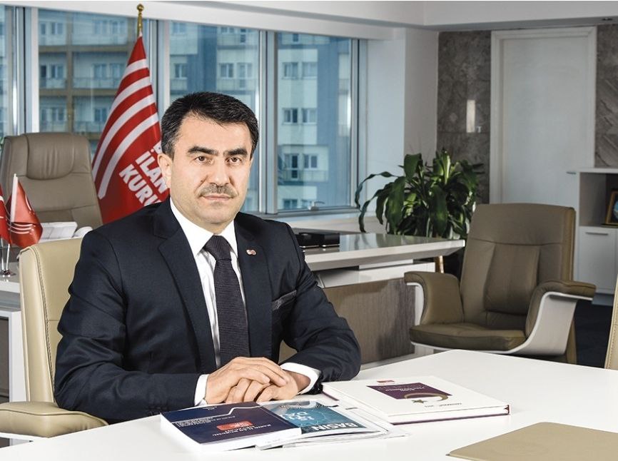 Eski Basın İlan Kurumu Genel Müdürü Yakup Karaca Trafik Kazasında Hayatını Kaybetti