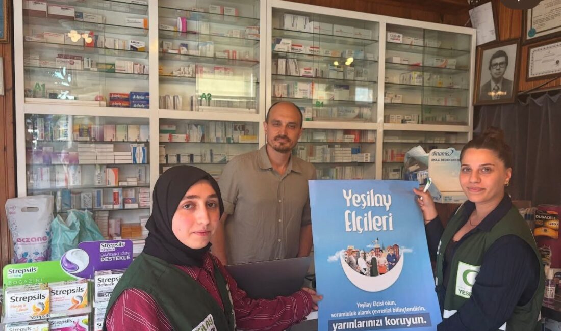 Eczanelerde Bilgilendirme Faaliyetleri Yeşilay