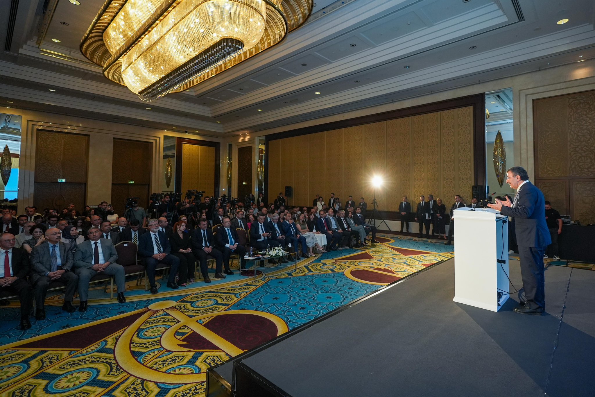 Cumhurbaşkanı Yardımcısı Cevdet Yılmaz: “Azerbaycan Gazı, Suriye’nin Elektrik Enerjisine Dönüşecek”