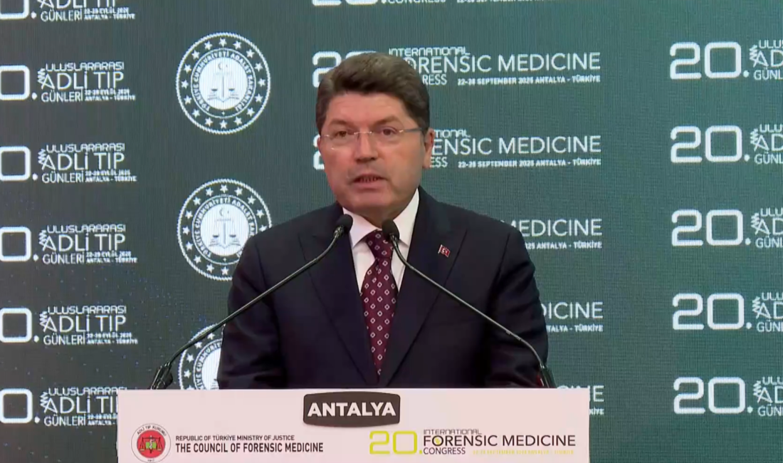 Adalet Bakanı Yılmaz Tunç,