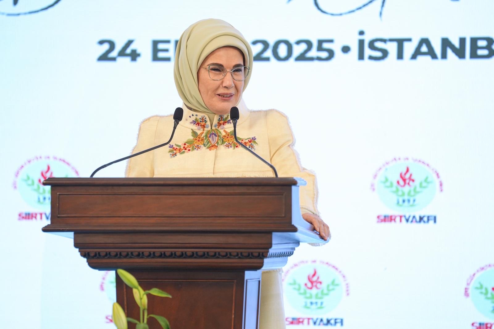 Emine Erdoğan İstanbul’da Siirtlilerle Buluştu, Siirt Benim İçin Kardeşlik ve Vefa Demek