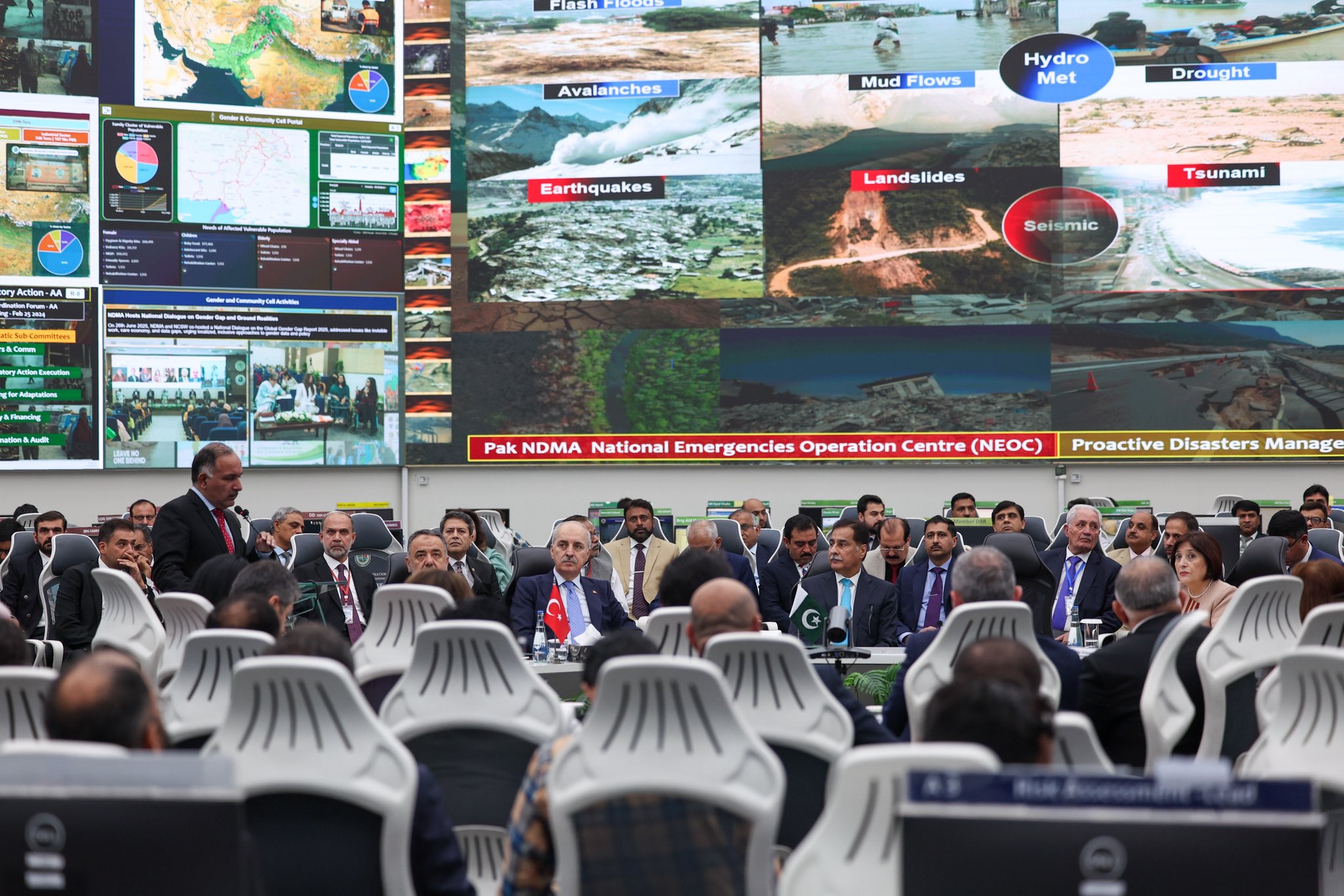 TBMM Başkanı Kurtulmuş, Pakistan Ulusal Afet Yönetimi Ajansı’nı Ziyaret Etti