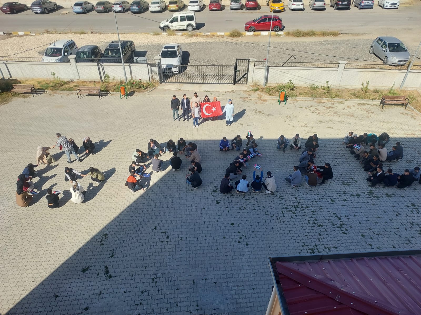 Van’da Öğrenciler Filistin İçin Tek Yürek Oldu