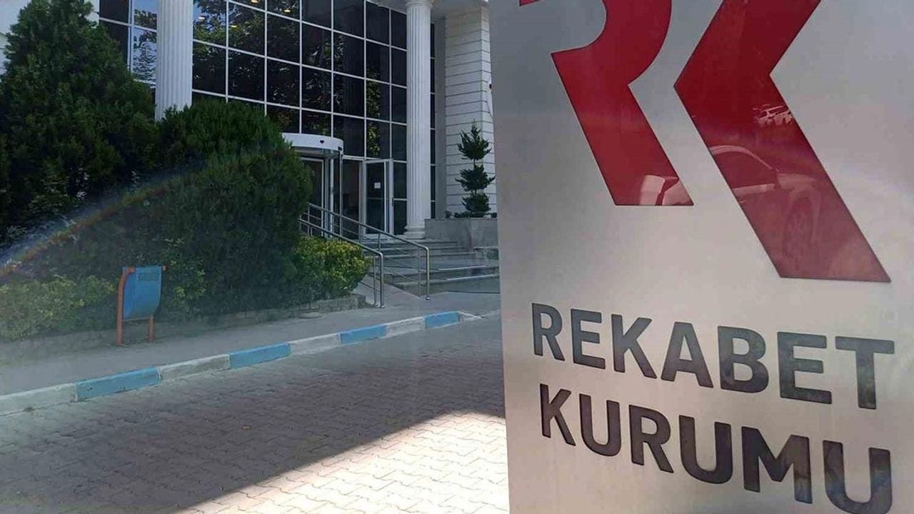 Rekabet Kurulu’ndan Adidas’a 402,3 Milyon Lira Ceza