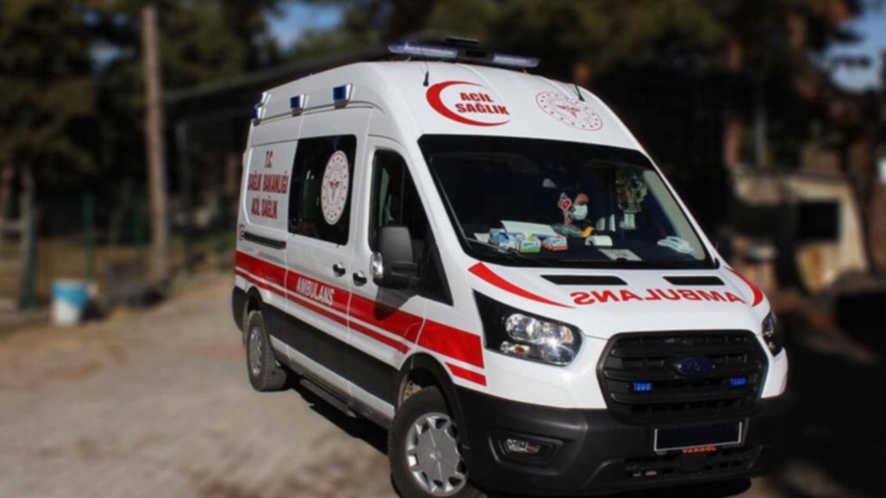 Burdur Şeker Fabrikası’nda Gaz Zehirlenmesi: 7 İşçi Hastaneye Kaldırıldı