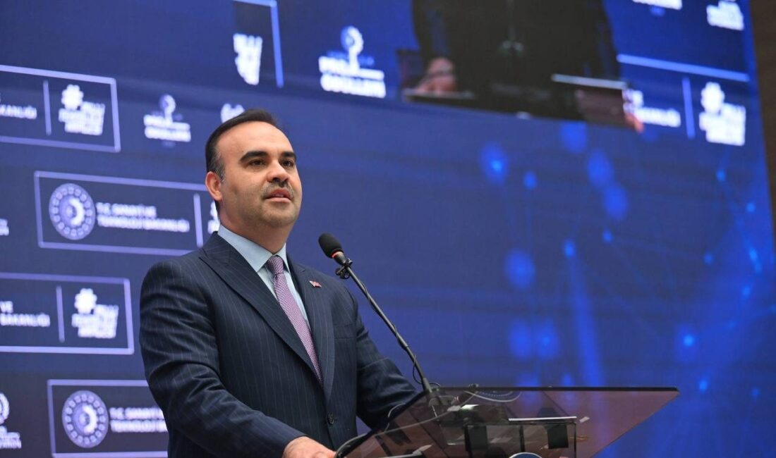 Sanayi ve Teknoloji Bakanı