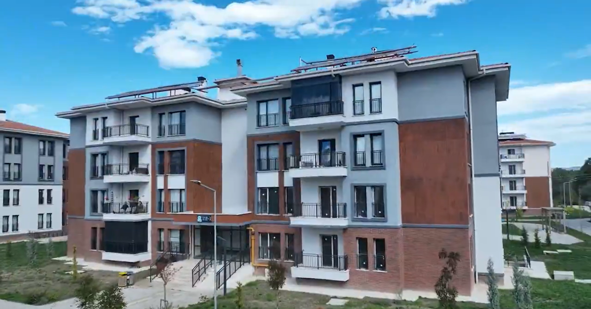 Bakan Kurum: “Yeni 500 Bin Sosyal Konutumuz Sizleri Bekliyor”