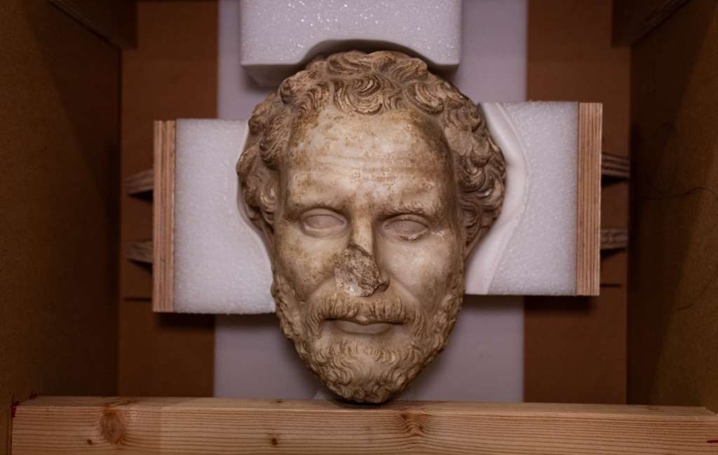 &nbsp; Bronz İmparator Heykeli