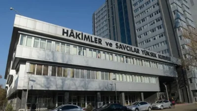 Hakimler ve Savcılar Kurulu (HSK)