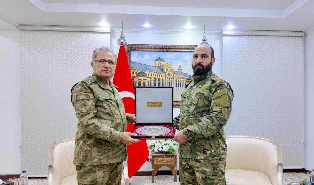 Resmi Ziyarette Savunma İş