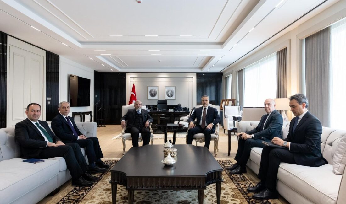 Bakan Fidan, KİB Genel Sekreteri Bahaddin ile Ankara’da Görüştü Dışişleri Bakanı Hakan Fidan,
