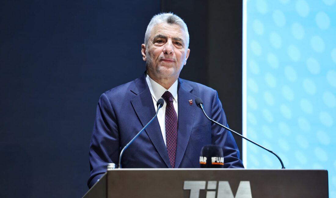 Ticaret Bakanı Ömer Bolat,