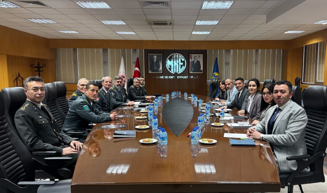İsviçre Genelkurmay Başkanlığı heyeti,