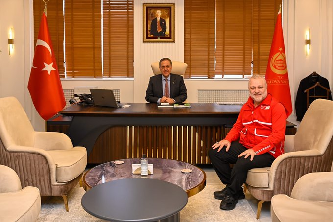 Yalova Valisi Ahmet Hamdi
