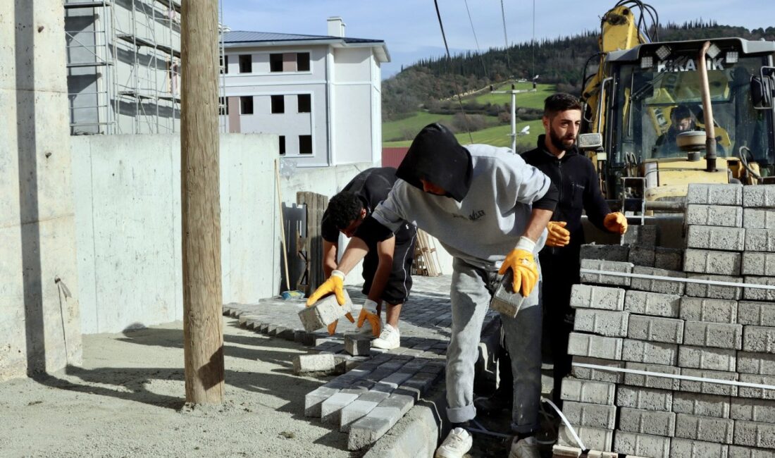Yalova Akça Hatun Öğrenci Yurdu Yolu Yenileniyor Yalova Belediyesi Akça Hatun