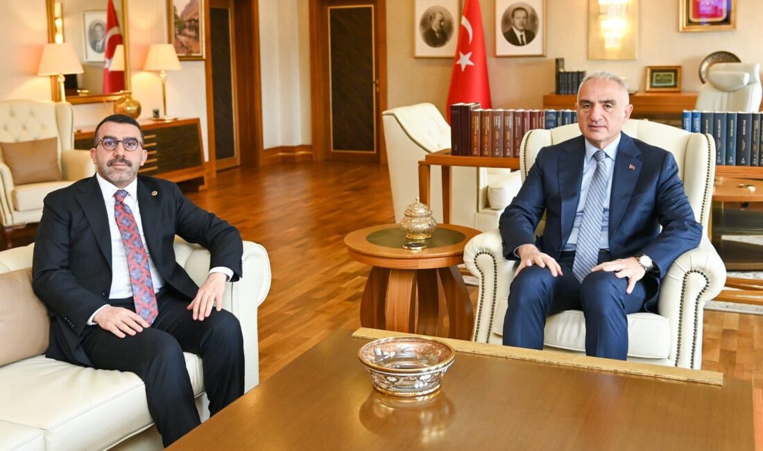 Milletvekili Adem Çalkın, Bakan Ersoy ile turizm üzerine istişarede bulundu AK Parti Kars Milletvekili Adem