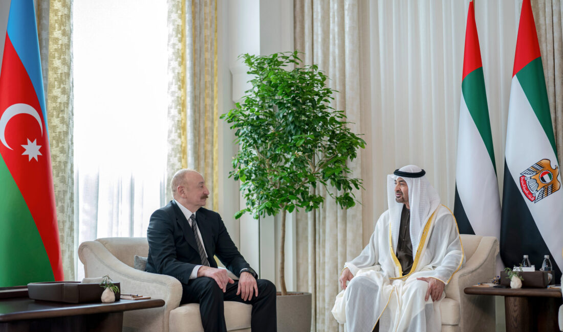Aliyev ve BAE Devlet Başkanı Al Nahyan Abu Dabi’de Bir Araya Geldi Azerbaycan Cumhurbaşkanı İlham Aliyev,