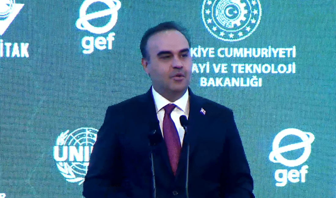 Sanayi ve Teknoloji Bakanı