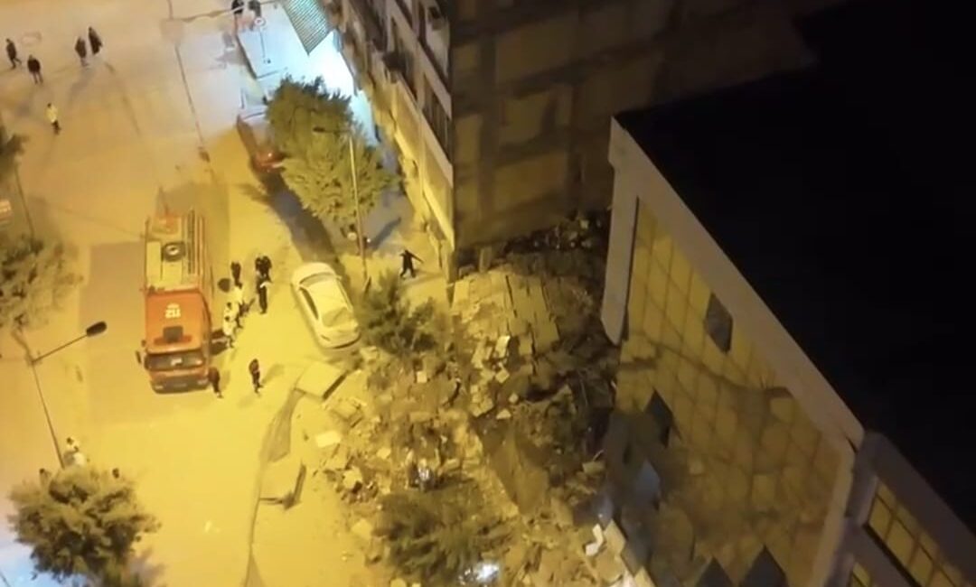 Yıkılan Bina Korku Yarattı – Tek Haber Ajansı (TEKHA) Türkiye’nin Habercisi Hüseyin ZORKUN – HATAY