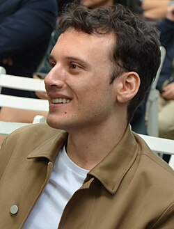 Ünlü Şarkıcı Edis Yakalama
