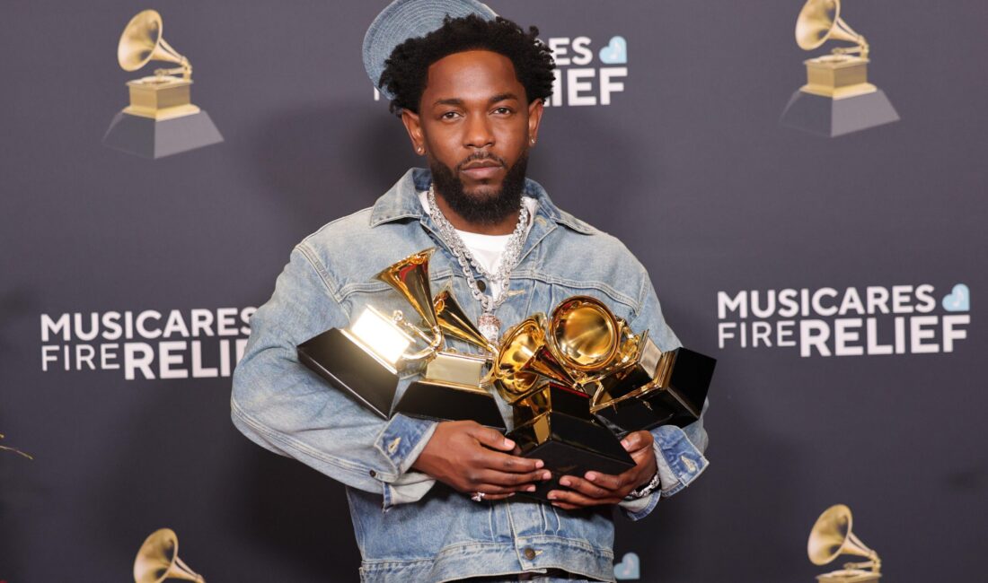 68. Grammy Ödülleri Sahiplerini Buldu: Geceye Damga Vuran İsimler Belli Oldu Müzik dünyasının en prestijli