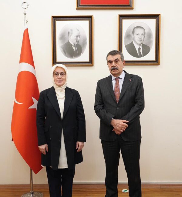 Meliha Akyol Yalova’nın Eğitim Taleplerini Bakan Tekin’e İletti Yalova Okul Yatırımları İçin