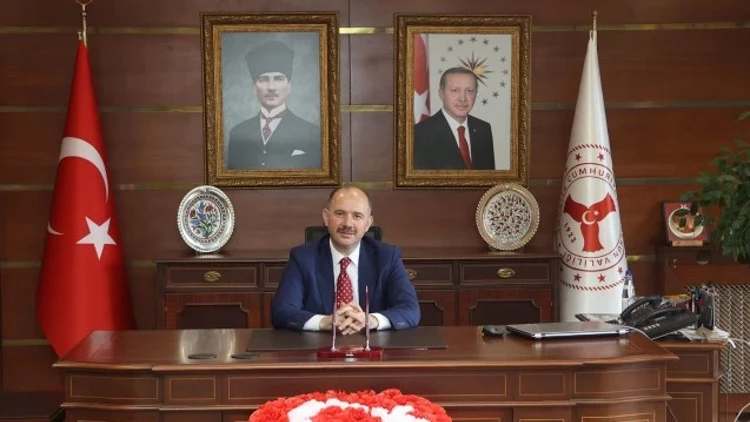 Osmaniye Valisi Mehmet Fatih