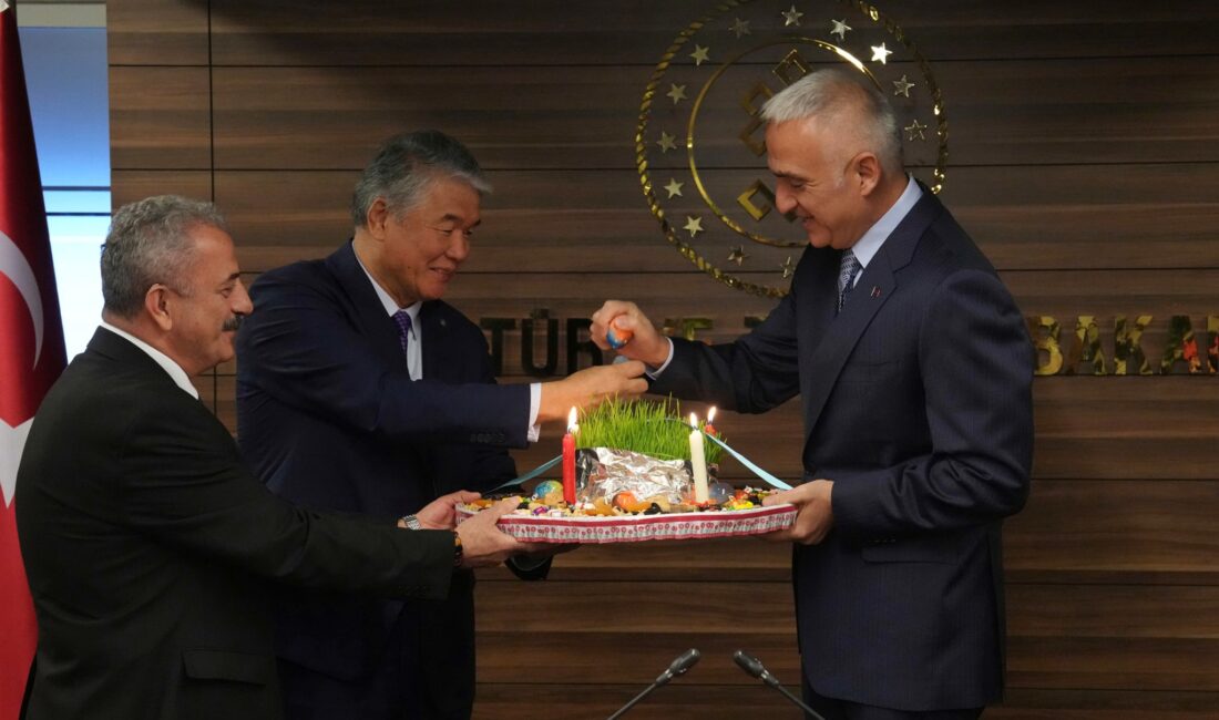 Kültür ve Turizm Bakanı