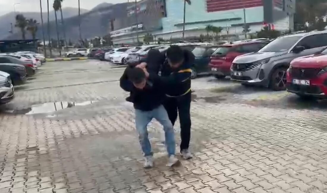 İskenderun’da bir petrol istasyonunda