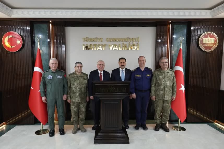 Millî Savunma Bakanı Yaşar