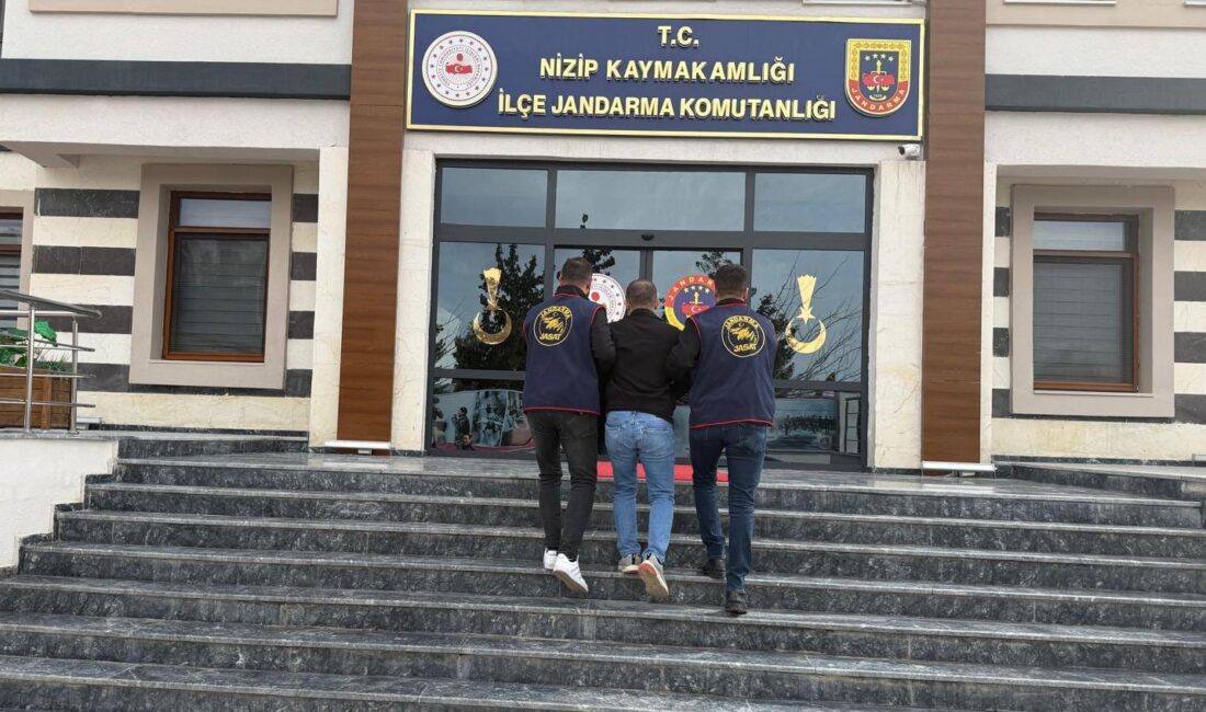 10 Yıl Kesinleşmiş Hapis Cezasıyla Aranan Üç Şahıs Jasat’tan Kaçamadı JASAT Operasyonuyla Firari Suçlular