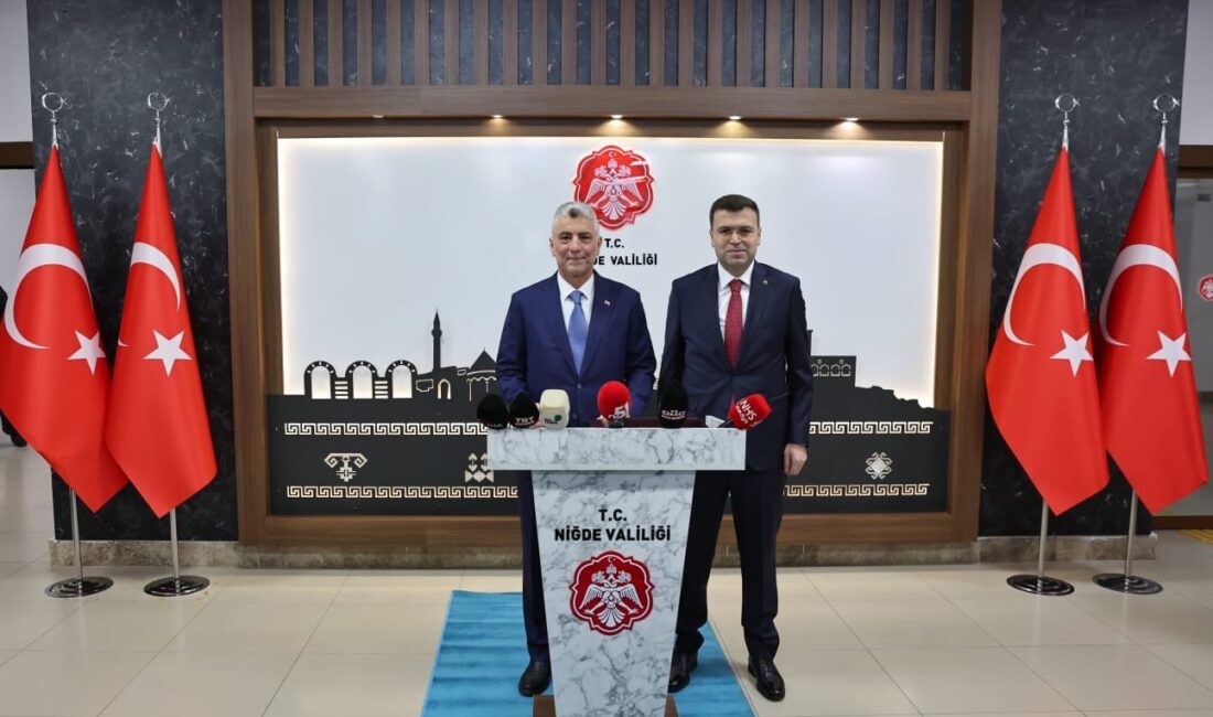 Ticaret Bakanı Prof. Dr.