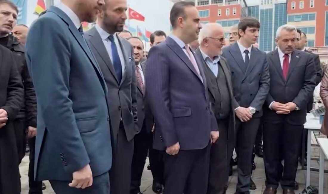 Bakan Kacır Rize’de: Üniversiteye Millî Teknoloji Atölyesi Açıldı Sanayi ve Teknoloji Bakanı
