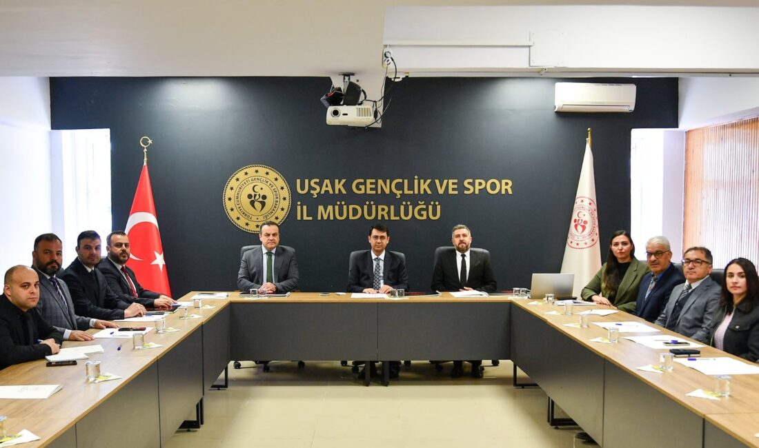 Uşak Valisi Serdar Kartal,